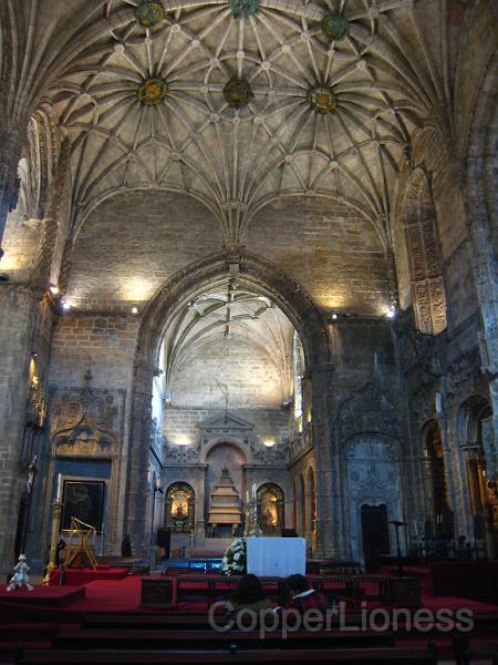 IMG_4583.JPG - The ceiling and altar, looking towards the front again.